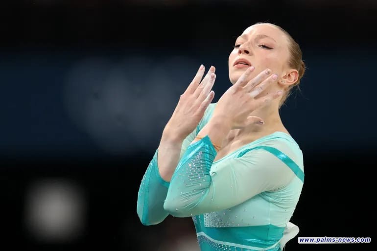 رئيس حكومة رومانيا يقاطع حفل ختام أولمبياد باريس