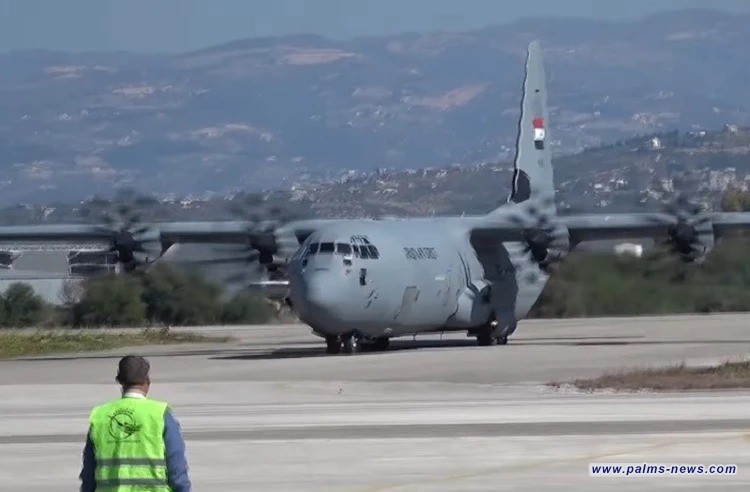 وفد عراقي رسمي يصل دمشق بقافلة محملة بـــ ٦٠ طن من مساعدات الإغاثة