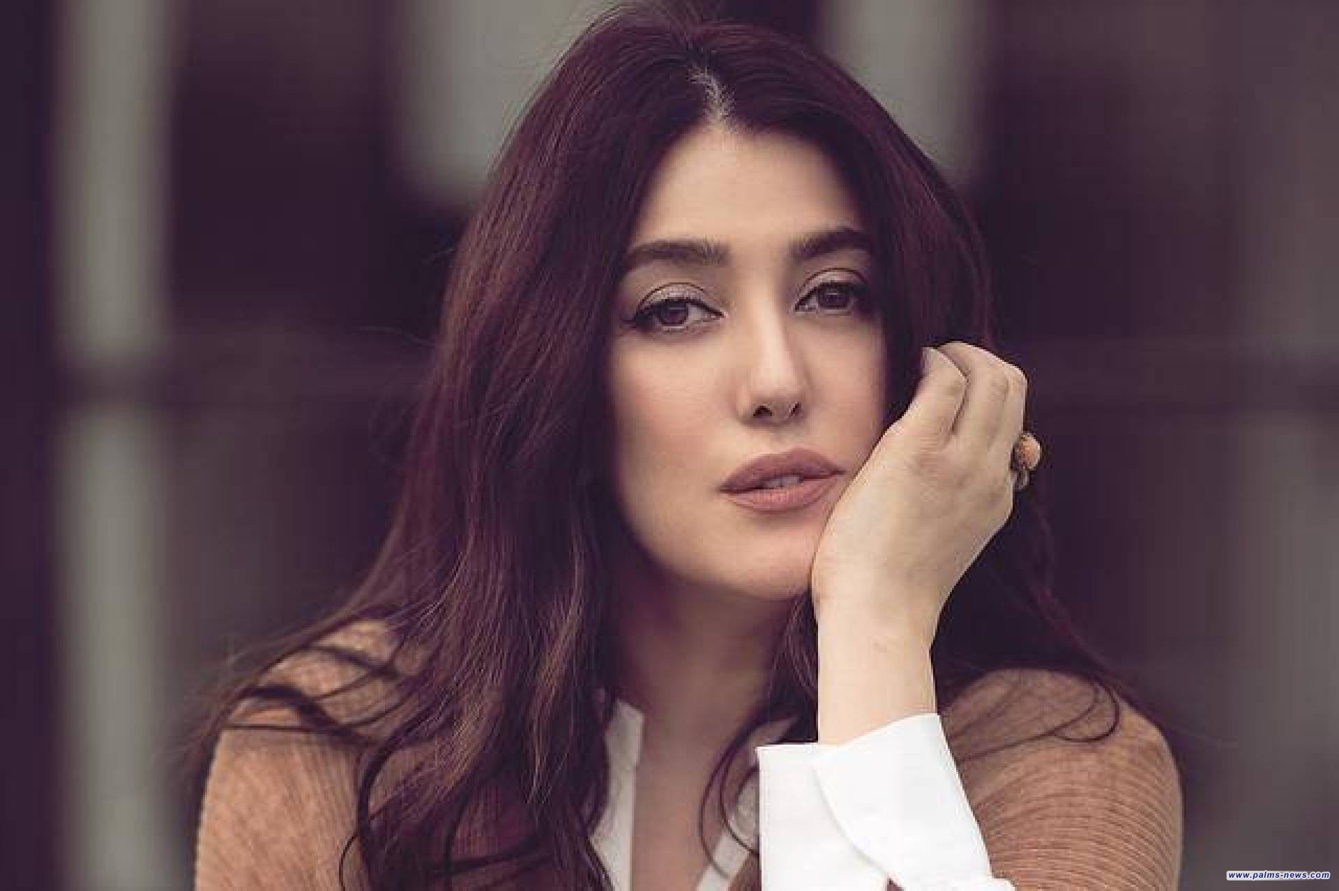 كندة علوش لأولياء الأمور : " مواقع التواصل مليئة بناس غير سوية أخلاقيًا وعقليًا وجنسيًا"