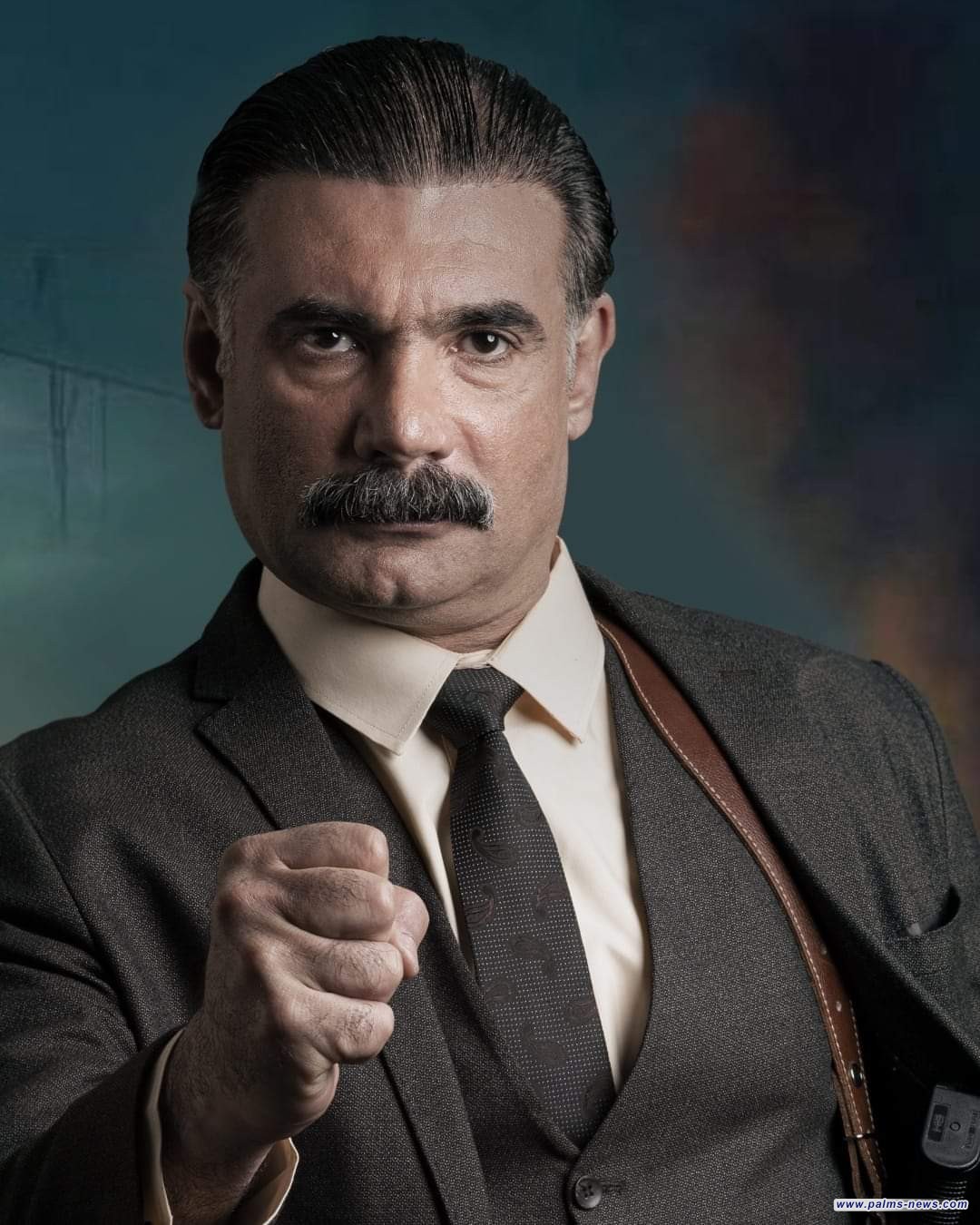 سنان العزاوي معلقاً على إيقاف مسلسل "عالم الست : إذا سلمنا بفرضيتكم التأويلية المضحكة هذا يعني أن أي عمل درامي سيكون تحت مرماكم