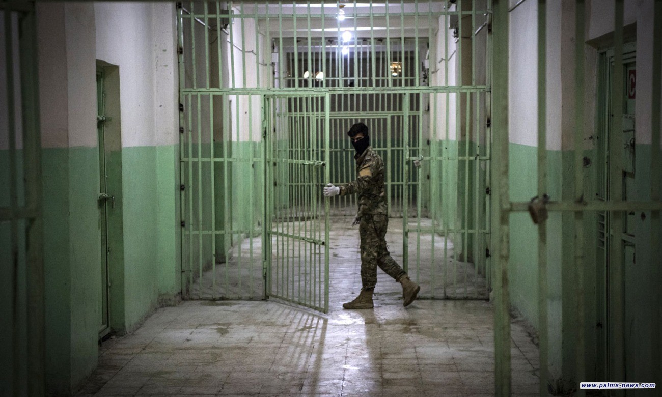 تضم 8950 مقاتلاً... ماذا نعرف عن سجون "داعش" في سوريا؟