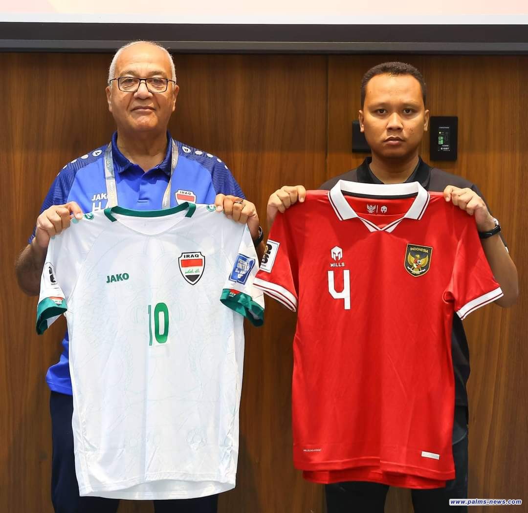 المنتخب العراقي بالطقمَ الأبيض الكامل، وحراسه باللونِ الأصفر، والمنتخبُ الإندونيسي بالطقمَ الأحمر الكامل وحراسه اللونَ البنفسجي في مباراة التصفيات المزدوجة غداً الخميس في البصرة.
