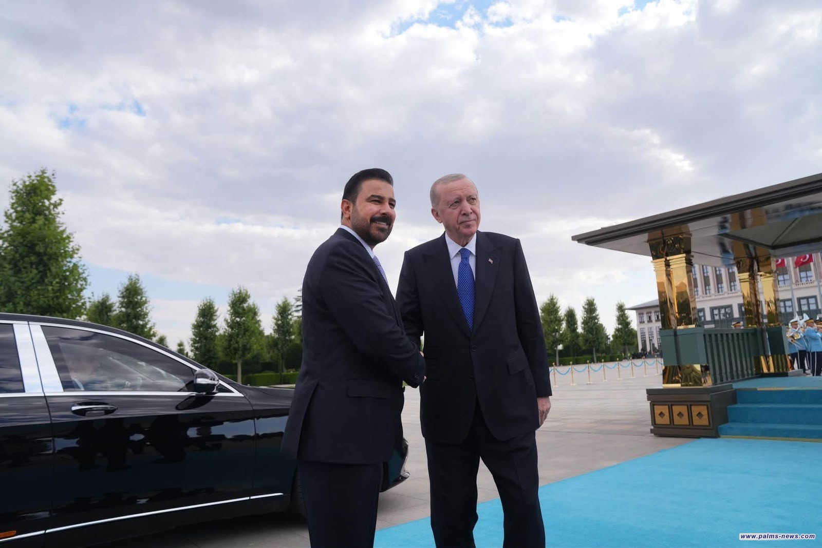 الرئيس التركي رجب طيب أردوغان يستقبل رئيس مجلس الوزراء علي فالح الزيدي،في المجمع الرئاسي بقصر بيش تبة،في العاصمة أنقرة.
