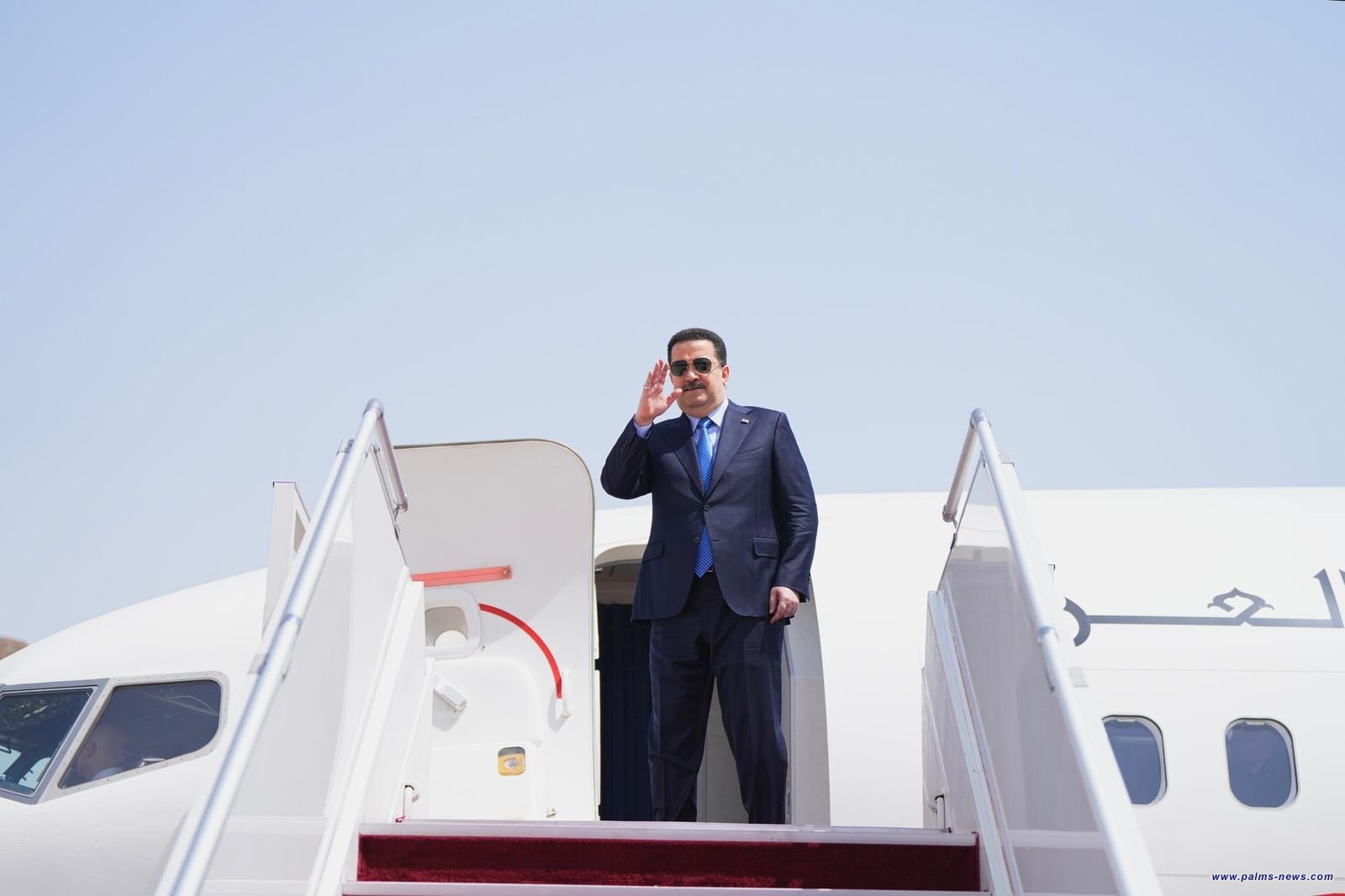 السوداني يتوجه إلى سلطنة عمان على رأس وفد حكومي رفيع.