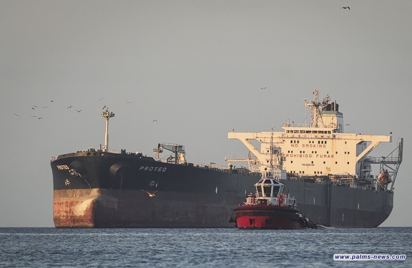 "بلومبرغ": إعفاء خاص يسمح للعراق بإرسال شحنات النفط عبر مضيق هرمز