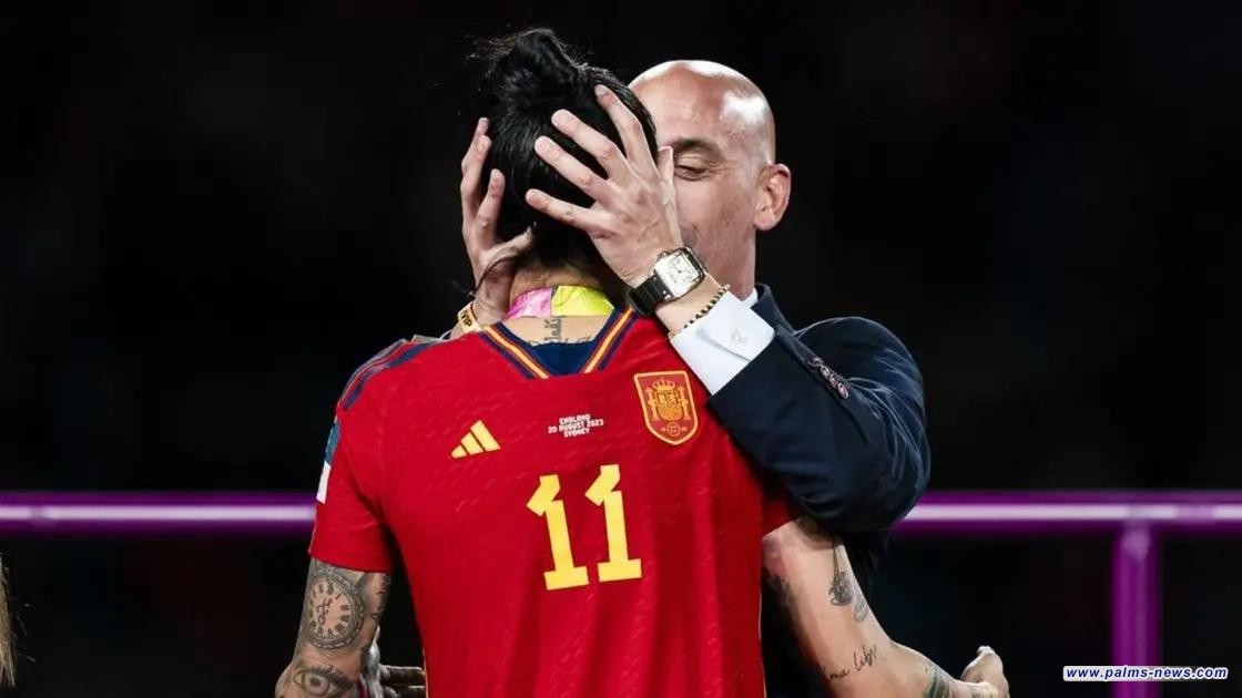 صحيفة إل موندو تكشف خطاب روبياليس.. بعد قبلته الشهيرة.