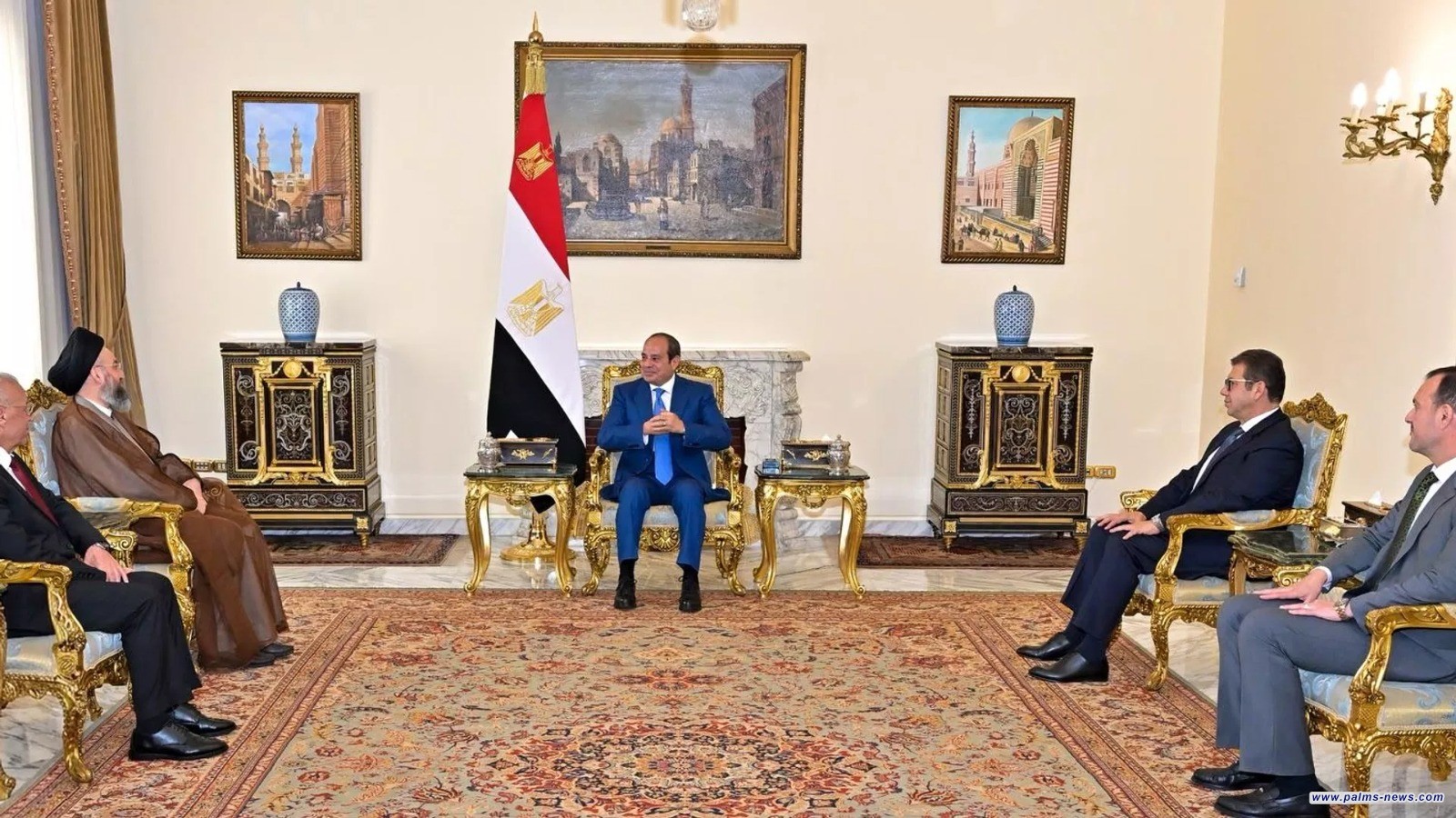 السيسي للحكيم: جهود مصرية لخفض التوتر وتجنب الانزلاق لموجة تصعيد جديدة