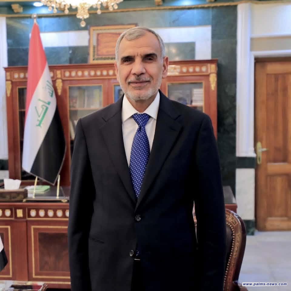 وزير المالية فالح ساري يعلن تثبيت العقود على الملاك الدائم ضمن مشروع الموازنة المقبلة.