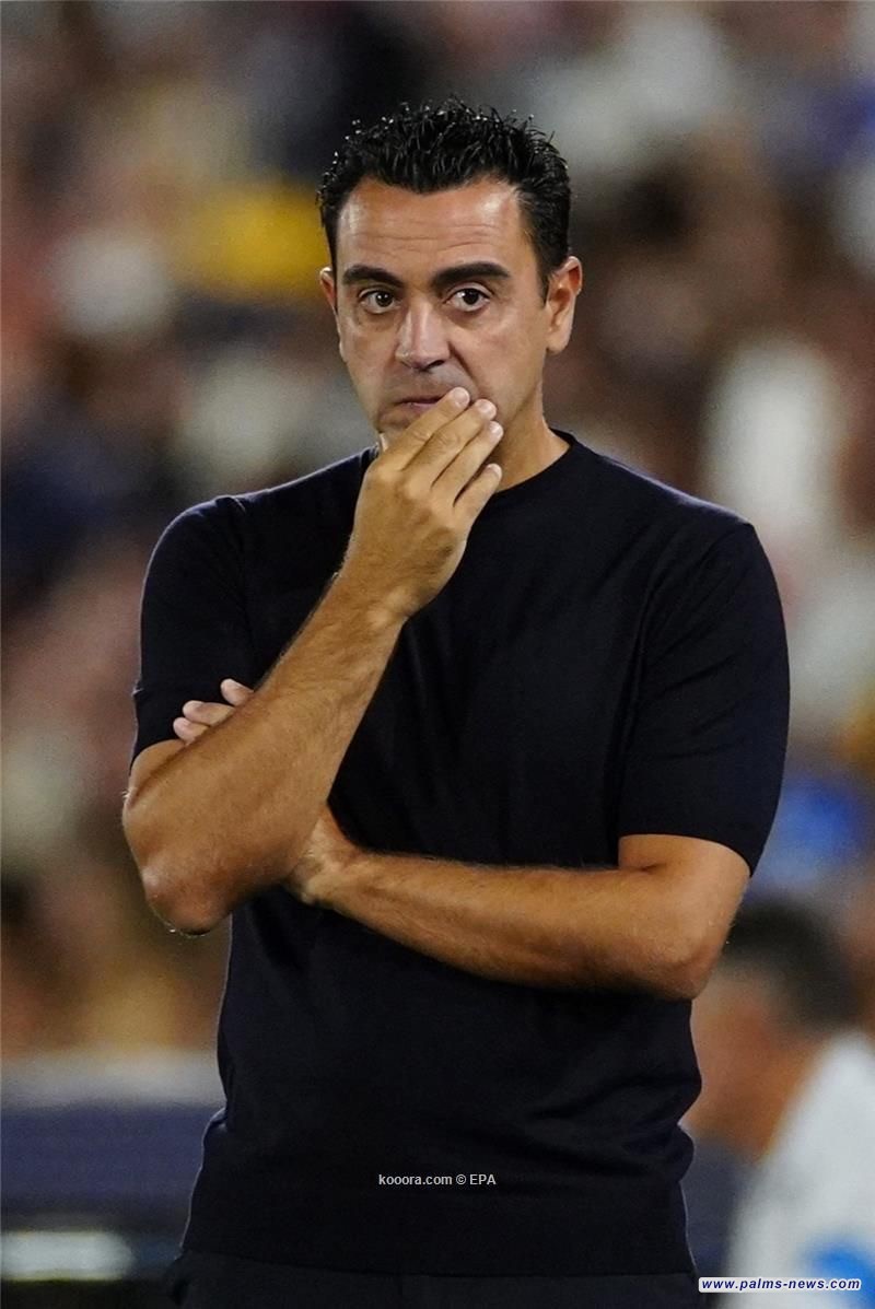 إقالة تشافي من تدريب برشلونة