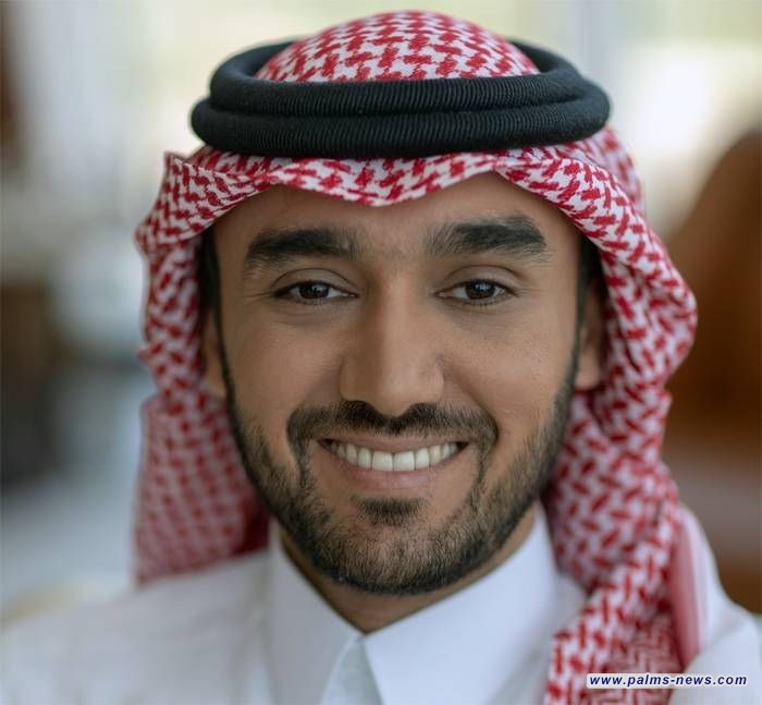 وزير الرياضة السعودي يضع شرطا قبل التعاقد مع ميسي وبنزيما