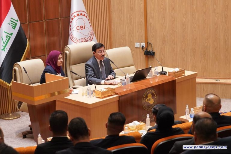 العراق يحصر التعاملات التجارية الداخلية بالدينار
