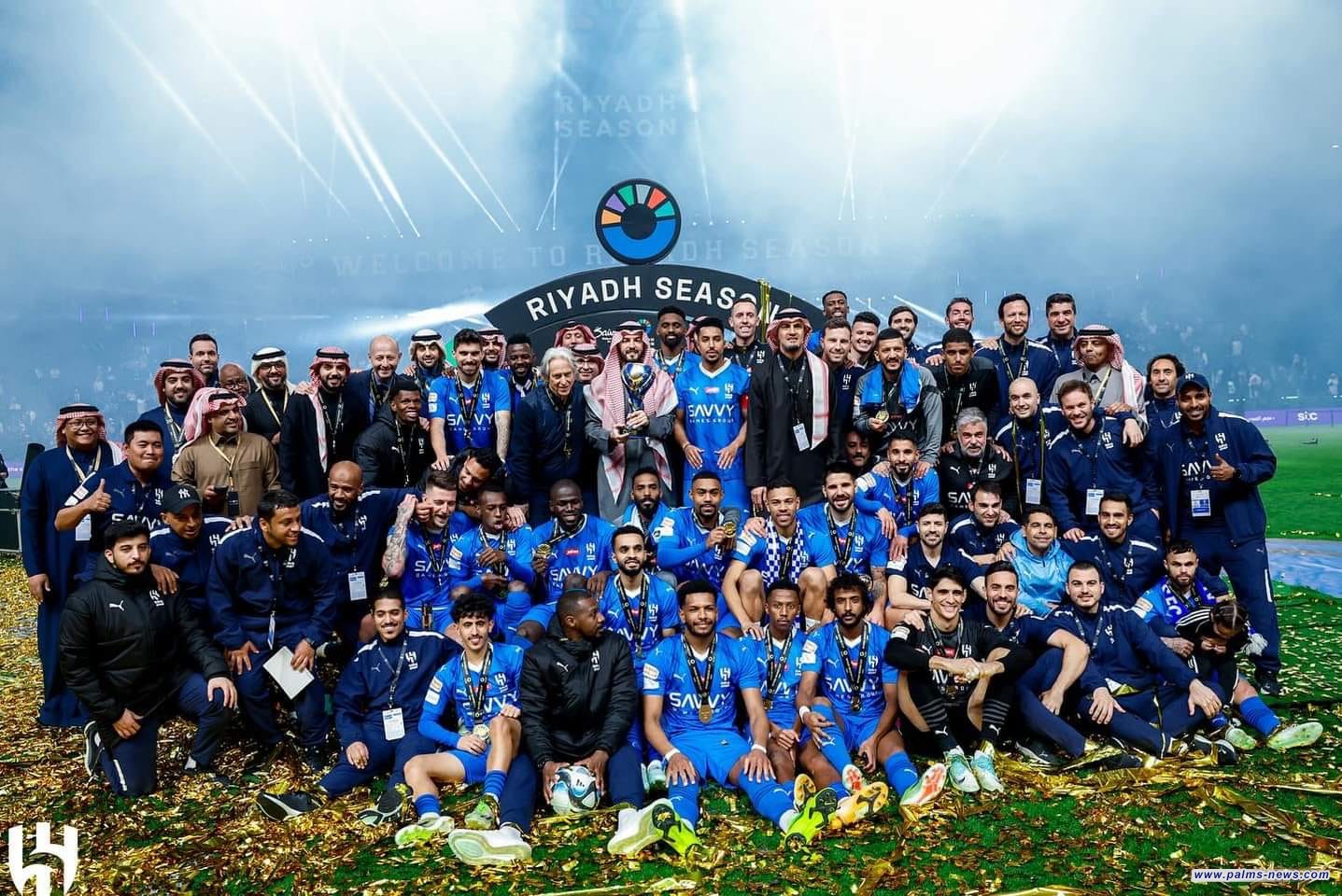 الهلال يتوج بكأس موسم الرياض