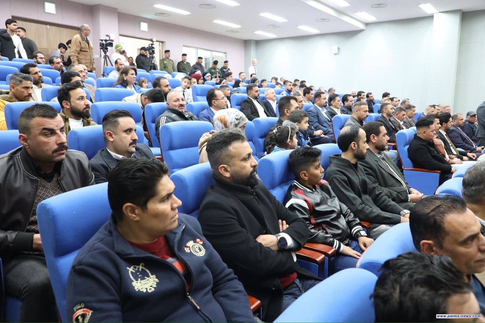 وزير الشباب والرياضة يفتتح المجمع الترفيهي والثقافي والرياضي في مدينة بسماية