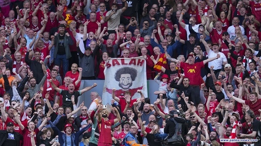 ليفربول يتوج بلقب بطل الدوري الإنجليزي