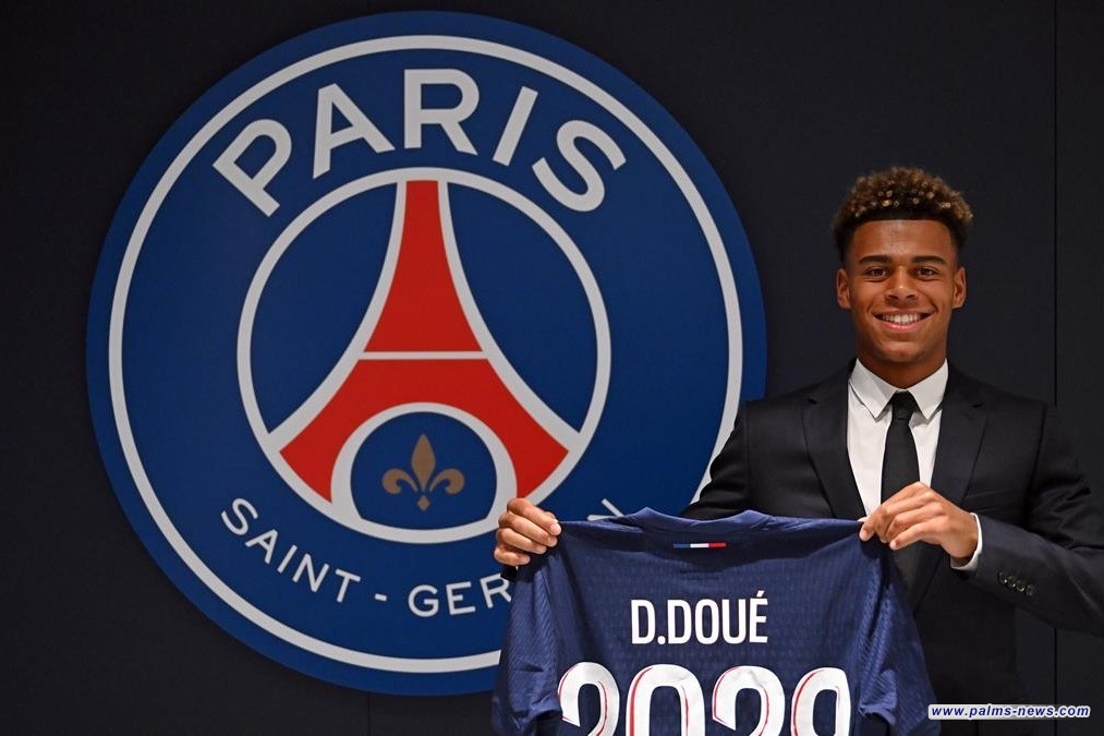 باريس سان جيرمان يضم ديزيريه دوي بديلا لمبابي