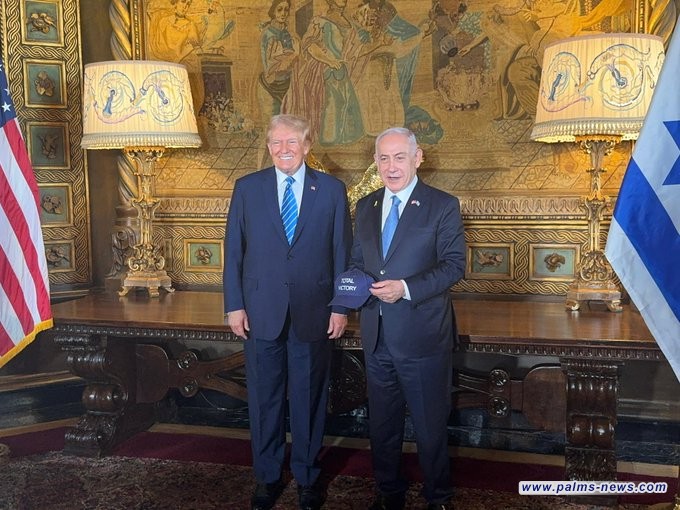 *"لماذا تقابل مجرما"..هدية نتنياهو لترامب تثير جدلا واسعا بإسرائيل!*