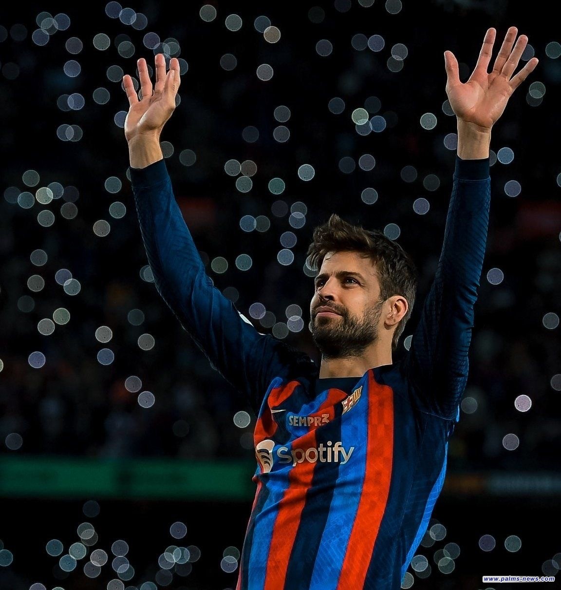 بعد اعتزاله الساحة المستديرة النجم الإسباني بيكيه يدخل عالم التدريب