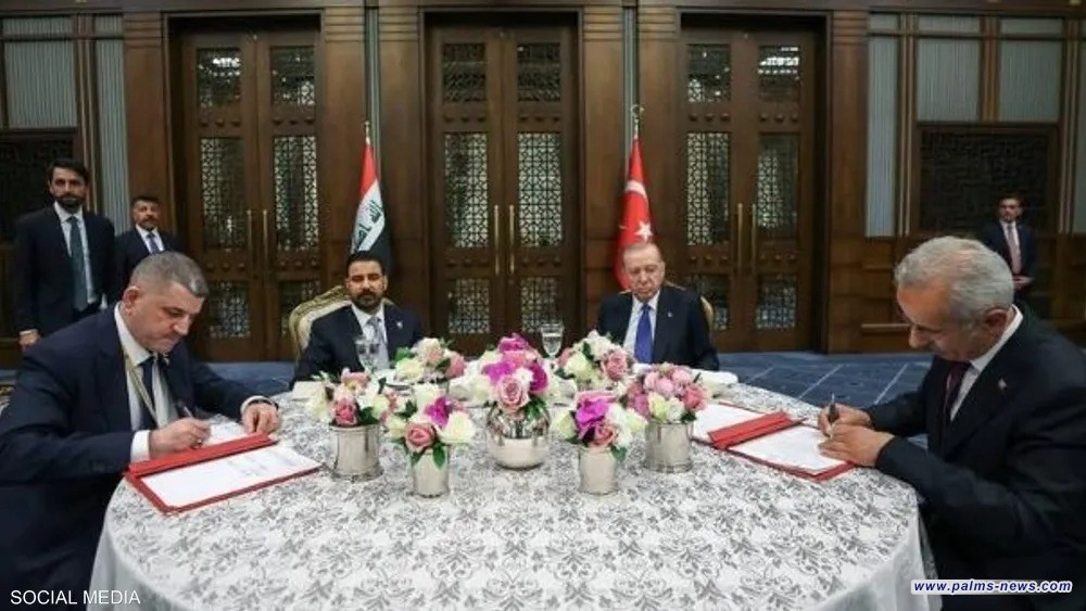 وزير النقل يرد على فيديو "رفض التوقيع" أمام أردوغان