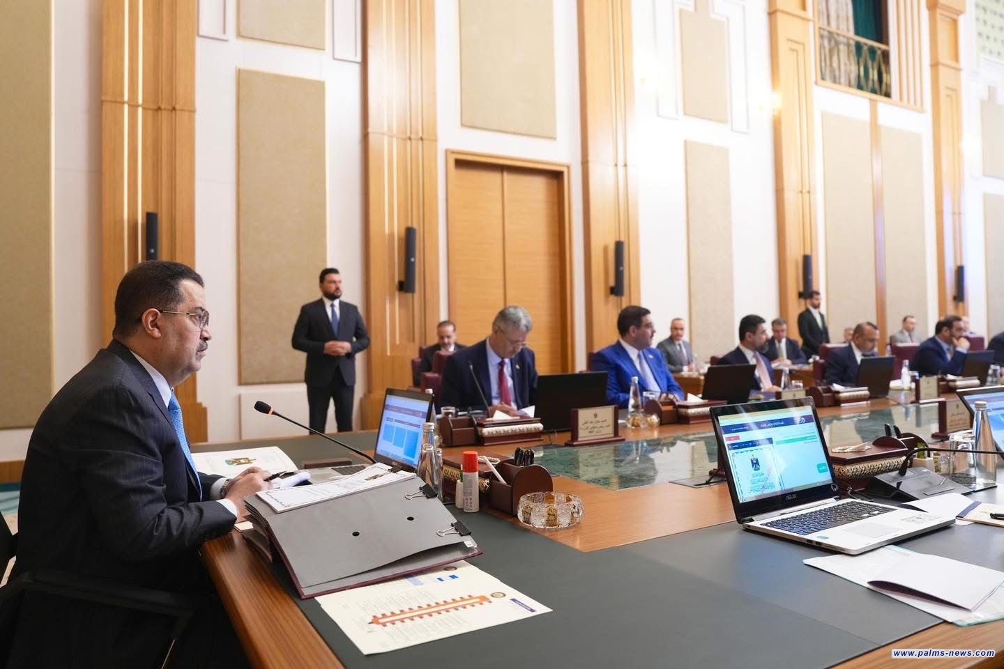 مجلس الوزراء يقرر عدم نقل أو تنسيب الأطباء الموزعين إلى المحافظات التي تعاني من شحة الاختصاصات.