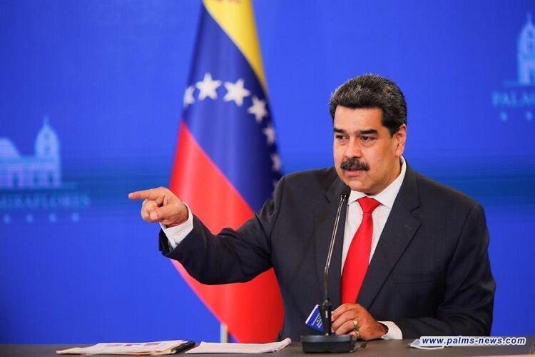 ترمب يعلن اعتقال مادورو وزوجته واقتيادهما خارج فنزويلا.