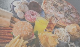 الأكل ليلا والسكر.. 8 "خرافات غذائية" قد تغير نظرتك للطعام