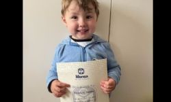 الطفل تيدي هوبس معجزة الغرب الجديدة