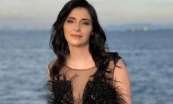 رحيل مبكر للممثلة التركية غولشاه تشوم عن 38 عاماً