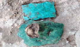 مواطن في بابل يعثر على لقى أثرية ويدعو لحماية موقع الشوملي