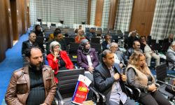 نخيل عراقي تواكب جلسات المربد النقدية