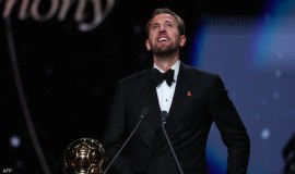 بعد كسر صيام 25 عاما.. هاري كين يكشف عن حلمه الجديد