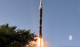 القوات المسلحة اليمنية تستهدف مطار "بن غوريون"