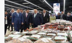 رئيس الوزراء يوجه بتخفيض أسعار السلع في الهايبر ماركت لمستفيدي الحماية الاجتماعية