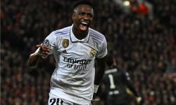 فينيسيوس يفوز بجائزة أفضل لاعب في الموسم الماضي من الدوري الإسباني