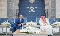 وزير الخارجيَّة يصل جدة للمشاركة في الاجتماع التشاوري الوزاري