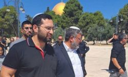 بن غفير يقتحم الأقصى.. وجولات استفزازية لمئات المستوطنين في ذكرى "خراب الهيكل"