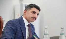اعتقال مسؤول بارز في قطاع النفط بتهم فساد وتمويل سياسي