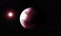 كوكب جديد يحتوي على اندماج نووي،  وأكبر بنحو الثلث من الشمس