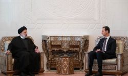 الأسد يستقبل الرئيس الإيراني في قصر الشعب