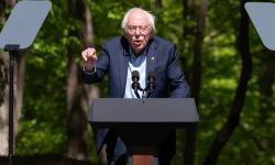 السيناتور الأمريكي بيرني ساندرز:  "لا يمكننا الاستمرار في تمويل هذه الحرب المروعة"