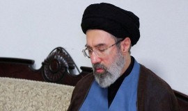 السيد مجتبى خامنئي يذكّر دول الخليج بتصريحات الغرب المهينة