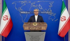 "انفجر إلى 180 ألف شظية".. طهران تتهم واشنطن باستخدام سلاح محرم دوليا ضد إيران