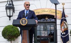 بايدن يوبخ صحفيا سأل عن تهديد بوتين بالحرب: "اصمت"