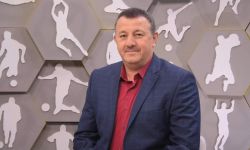 الموت يغيب مدرب كرة القدم العراقي نبيل زكي