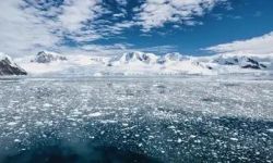 اكتشاف عالم خفي من التلال والوديان تحت جليد القارة القطبية الجنوبية