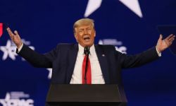 ترامب : سيتم اعتقالي الثلاثاء المقبل وأدعو أنصاري إلى الاحتجاج