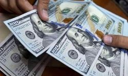 العراق يشهد انخفاضاً ملحوظا بسعر صرف الدولار