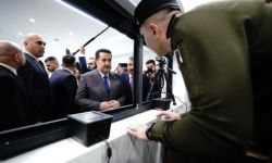 السوداني يفتتح نافذة الجواز الألكتروني