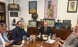 لجنة مئوية رواد الحداثة الشعرية تجتمع في مقر منظمة “نخيل عراقي”