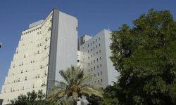 وزارة المالية تنفي صدور كتاب تثبيت عقود قراء المقاييس في وزارة الكهرباء