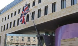 بريطانيا تصدر إرشادات عاجلة لمواطنيها في العراق